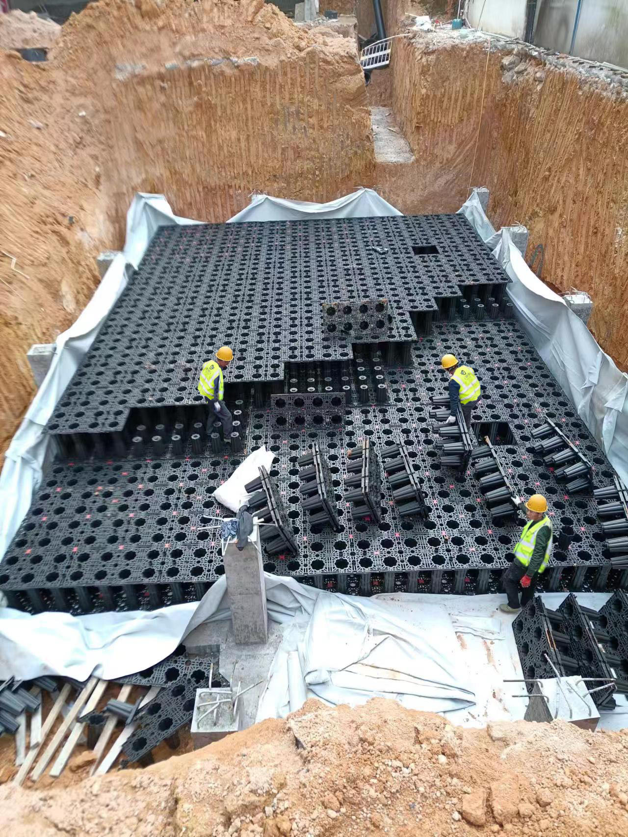 1706582759171831.jpg 5.jpg